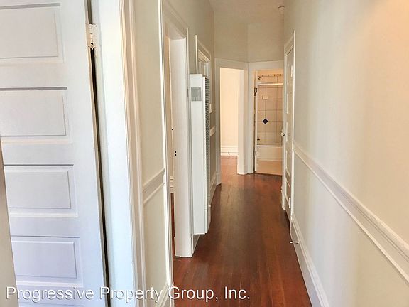 3rd image of 3365 25th St #3365