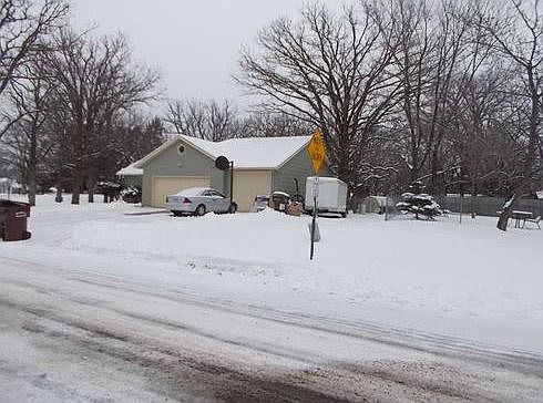 2nd image of 291 Euclid Ave
