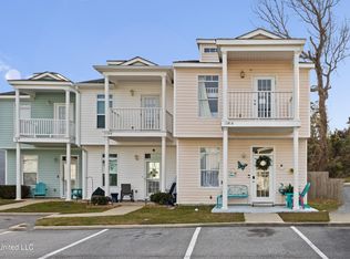 1170 Century Oaks Dr #A, Gulfport, MS 39507