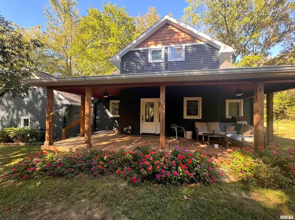 4025 Fawn Dr, Marion, IL 62959