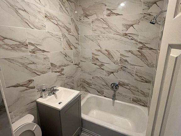 5th image of 2816 Church Ave APT 3F