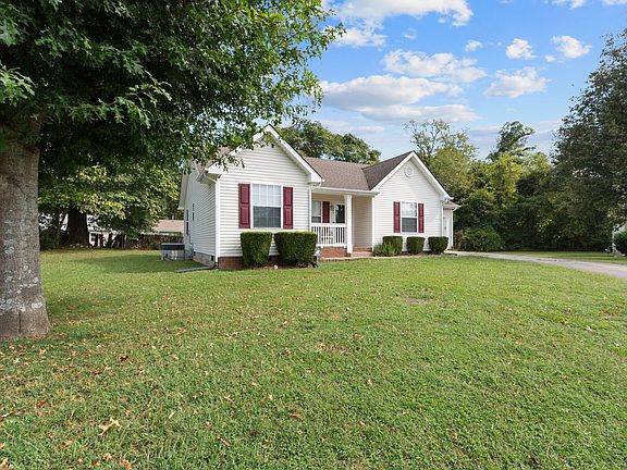4th image of 225 Avra Ct