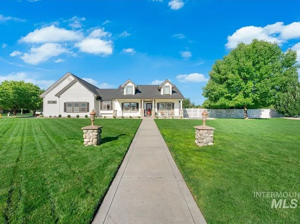 7662 E Charismatic St, Nampa, ID 83687
