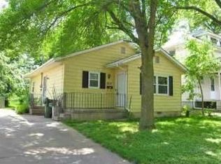 1027 W 13th St, Davenport, IA 52804