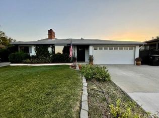 5136 Peacock Ln, Riverside, CA 92505