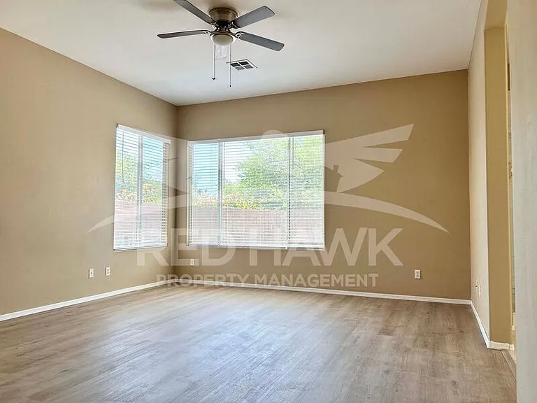 2748 S 159th Ave — Photo 8