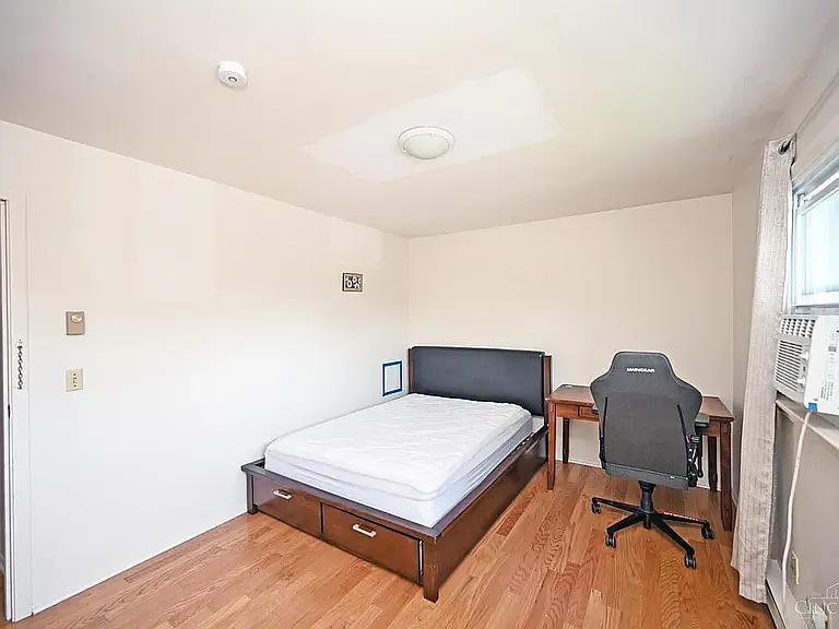 22 E Central Ave #2 — Photo 14