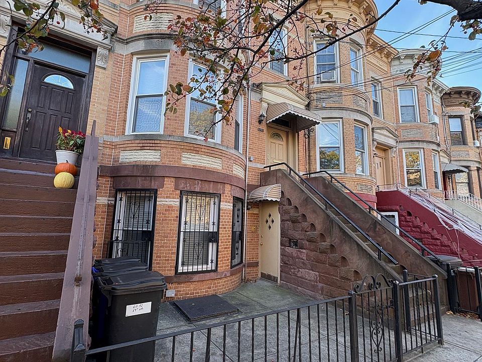 2nd image of 6092 69th Avenue