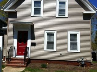 25 Chestnut St, Whitman, MA 02382