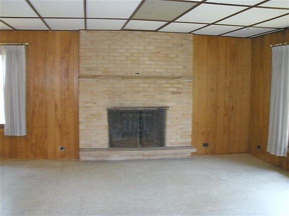 2nd image of 2280 E Napier Ave