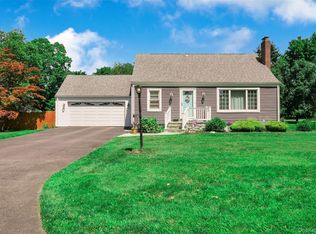 49 Regent Street, Patchogue, NY 11772