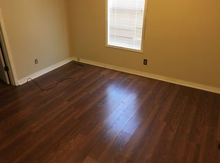 14601 Natchez Trace Dr, Lexington, TN 38351