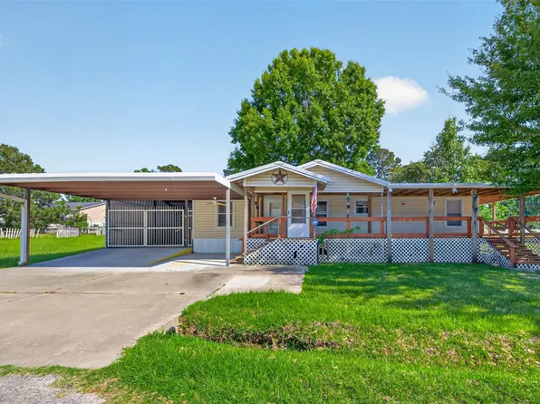 235 Iris, Livingston, TX 77351