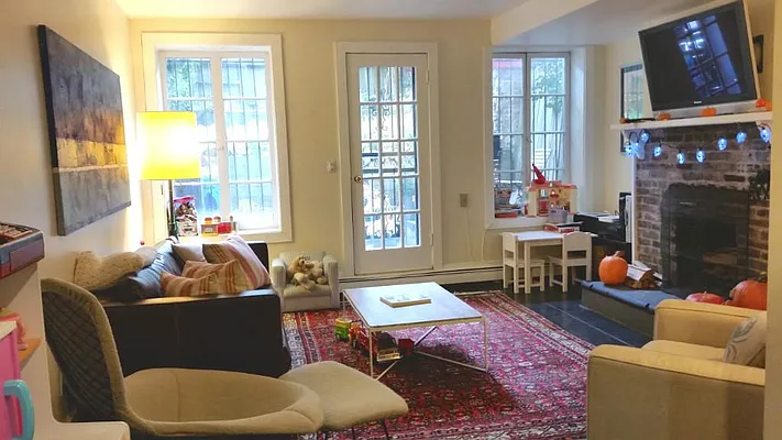 Rented by Brooklyn Bridge | media 1