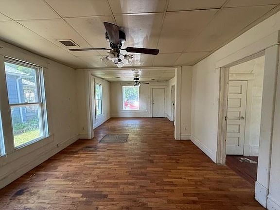 5th image of 1119 N B St