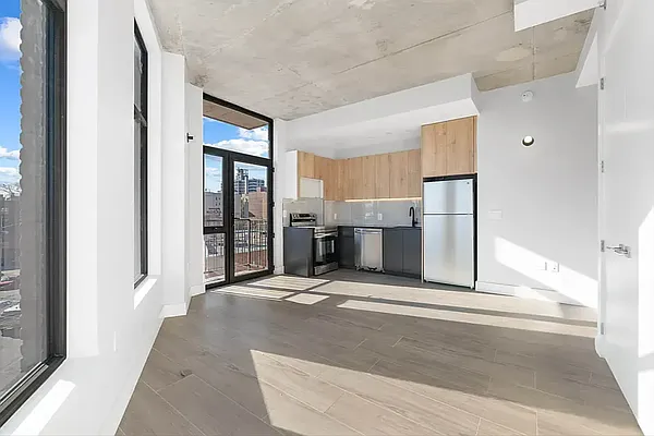 Rented by Living New York | media 24