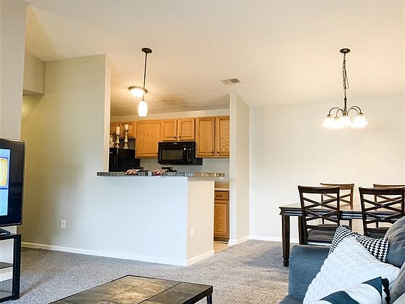 4th image of 2292 Medlock Ln APT 310