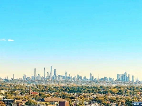 160 Overlook Ave APT 14A, Hackensack, NJ 07601