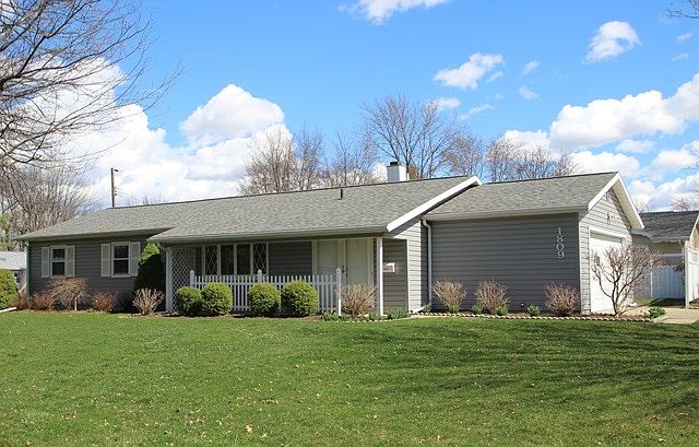 1st image of 1809 W Northfield Dr