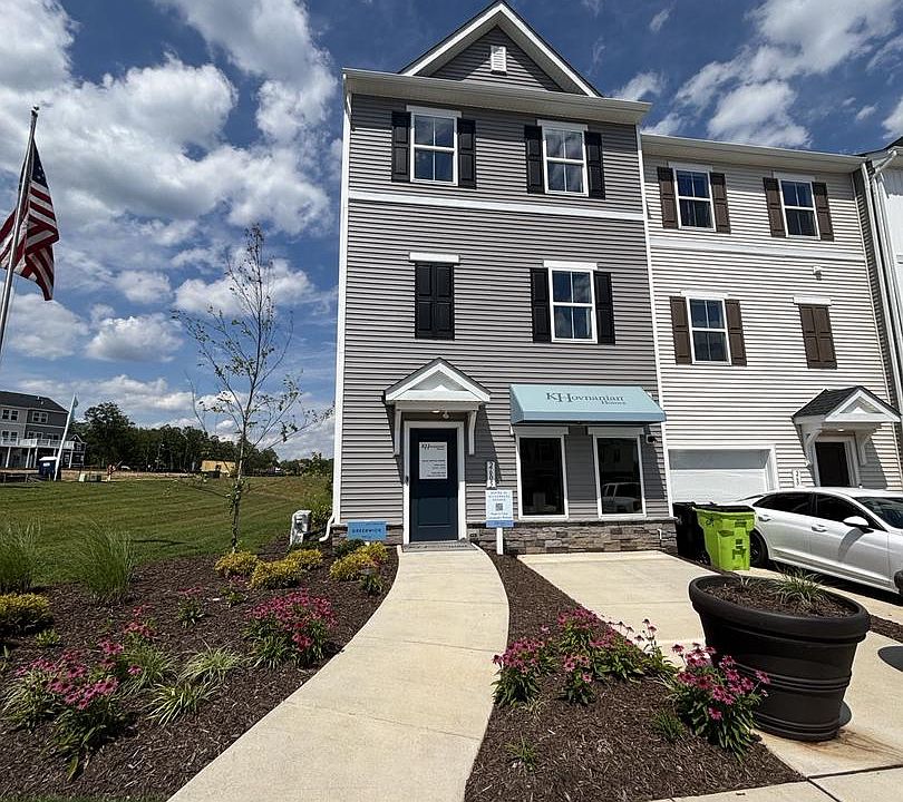 1st image of 2605 Grey Wolf Ln