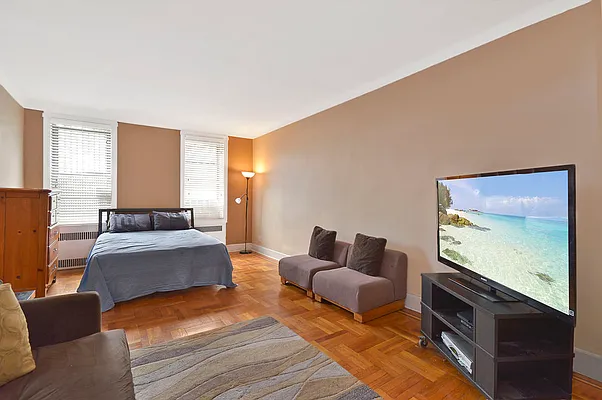 Sold by Corcoran | media 12