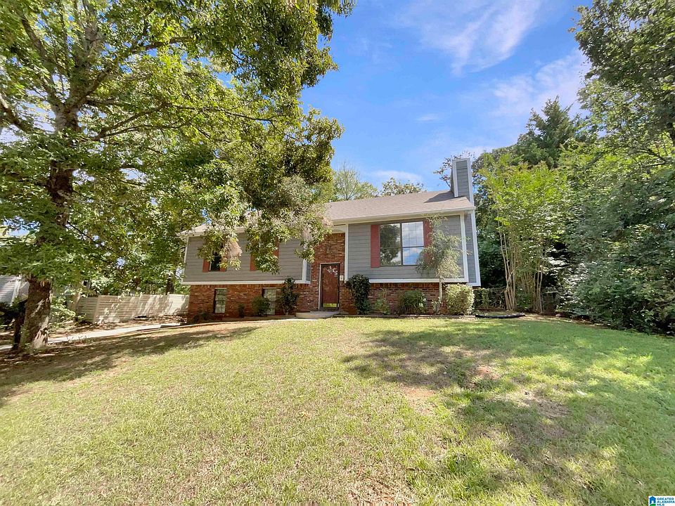 1st image of 2559 Daly Dr