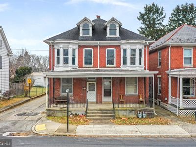 542 E Queen St, Chambersburg, PA, 17201