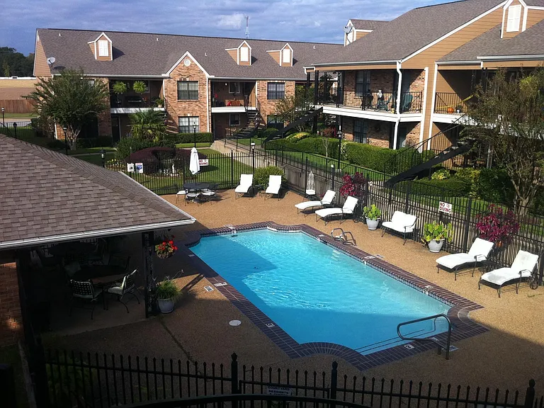 400 W South Town Dr #107 — Photo 35