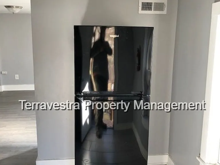 208-210 E Oak St, Millville, NJ 08332 — Photo 3