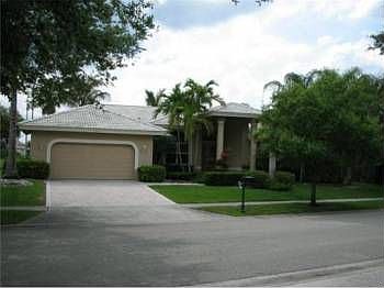 1st image of 7055 NW 68th Dr