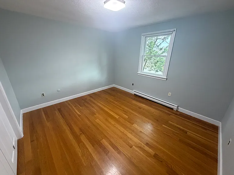 90 Sylvia St #2 — Photo 12
