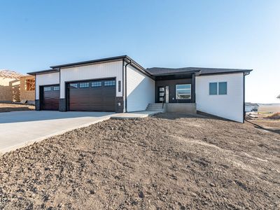 3807 Platinum St, Bismarck, ND, 58503