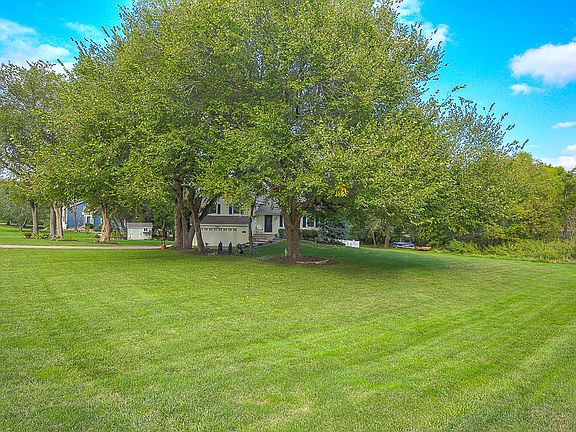 5th image of 19705 Rosewood Drive