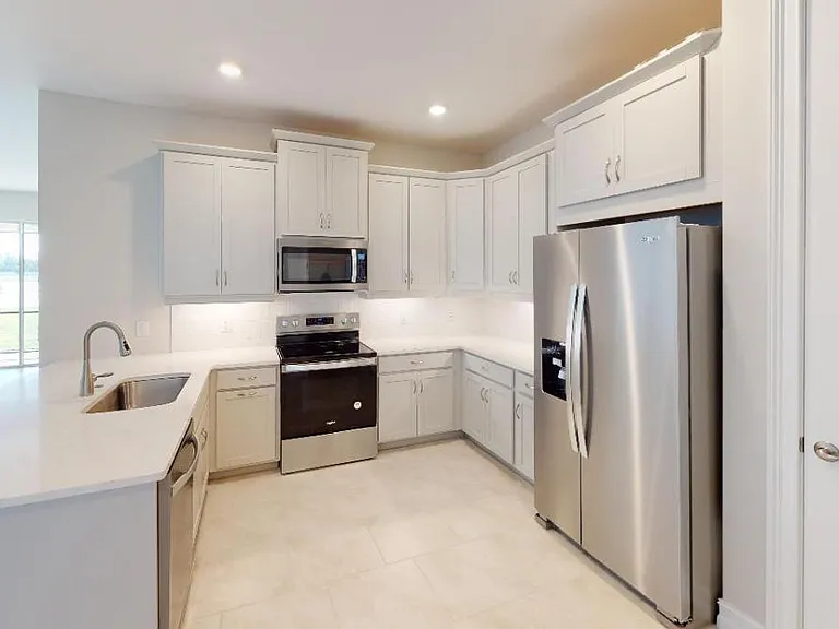 127 Ibiza Loop — Photo 10