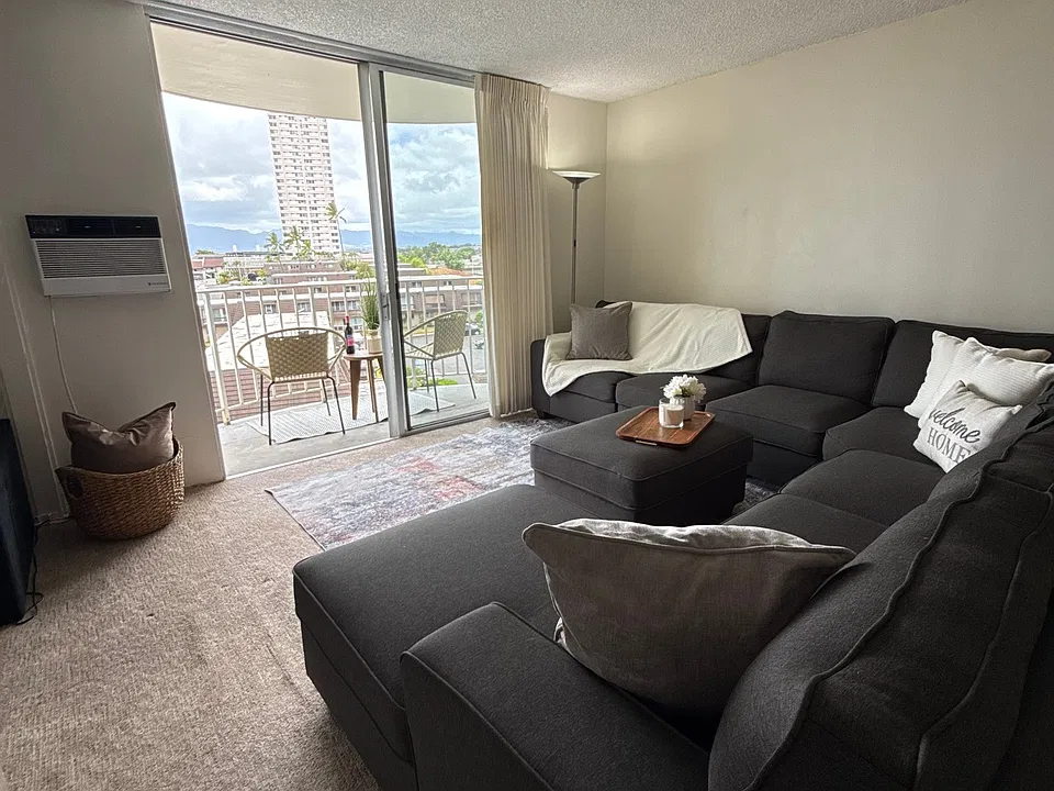 98-1038 Moanalua Rd #804