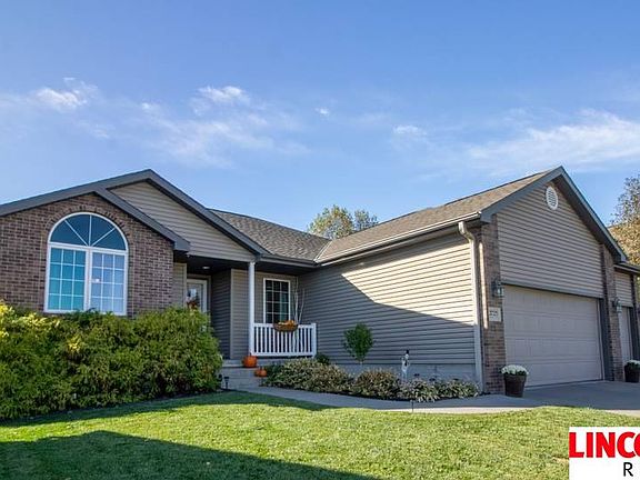 2nd image of 2723 N 82nd Pl