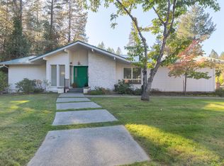 442 Honeylynn Ln, Grants Pass, OR 97527