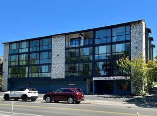 7320 E Green Lake Dr N APT 202, Seattle, WA 98115