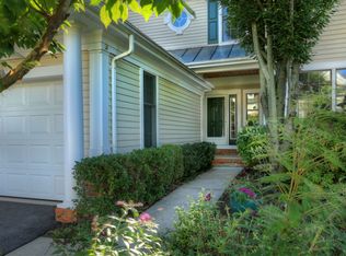 4 Mallet Ln, Far Hills, NJ 07931