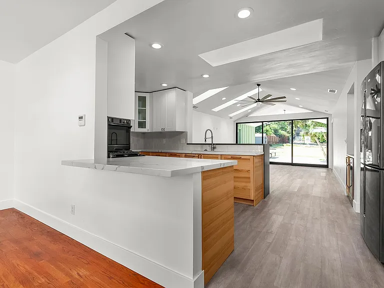 7843 Quince St — Photo 26