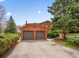 11 Greenvale Ter, Toronto, ON M1E 2B7