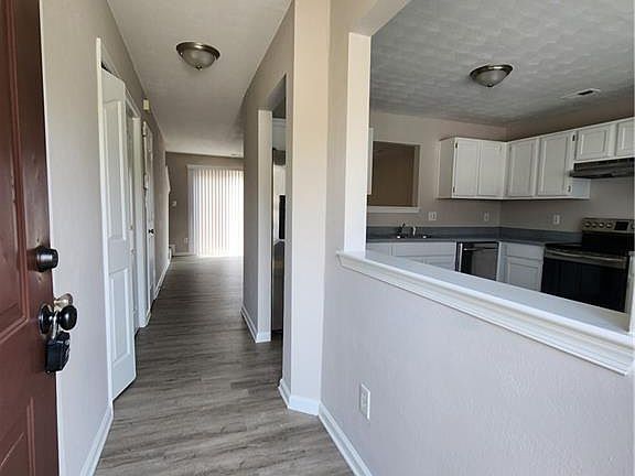 2nd image of 303 Civil Ct APT B