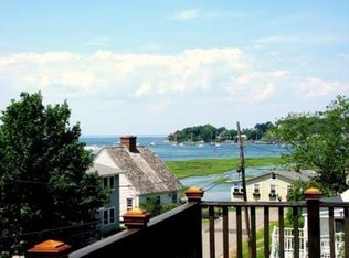 43 Vine St, Gloucester, MA 01930