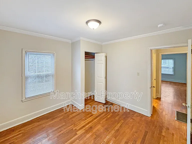 665 Ravenel St — Photo 13
