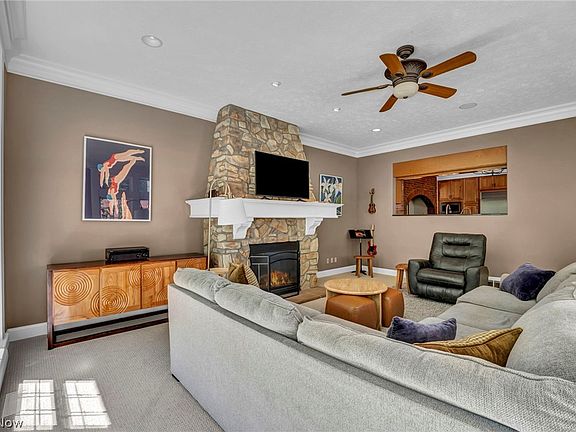 5th image of 7125 Bridlewood Dr