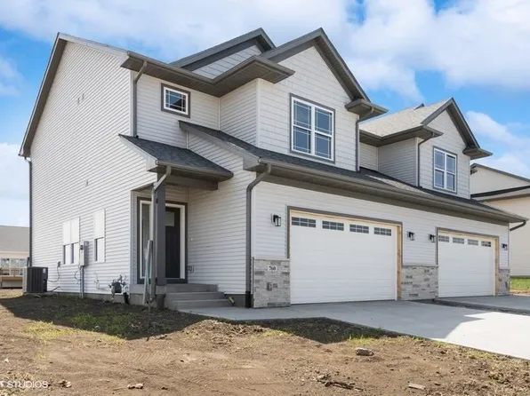 760 Brook Ridge Ave, North Liberty, IA 52317