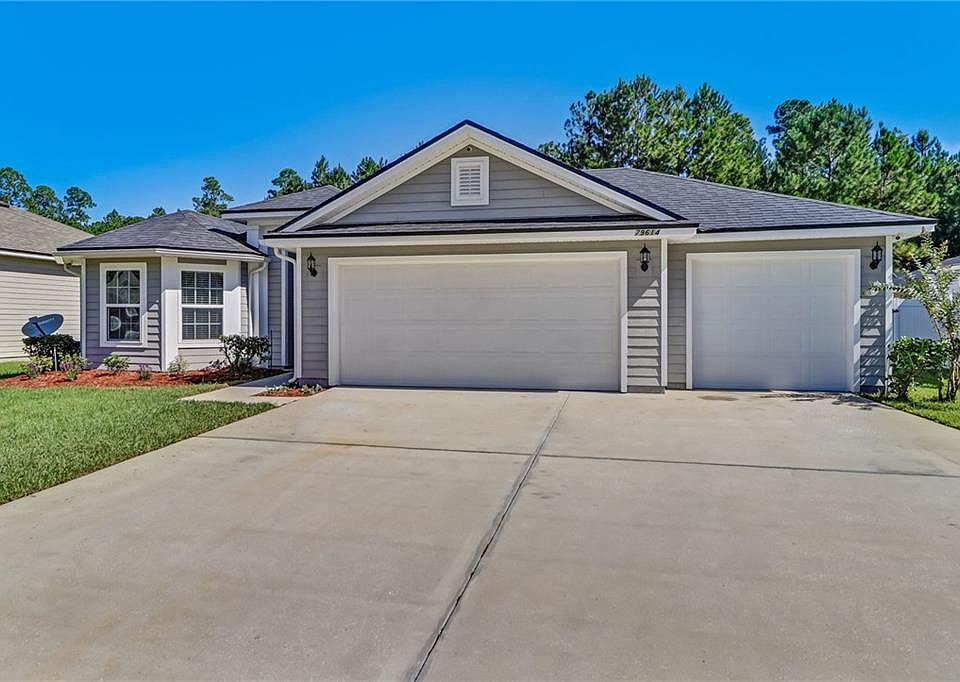 1st image of 79614 Plummers Creek Dr