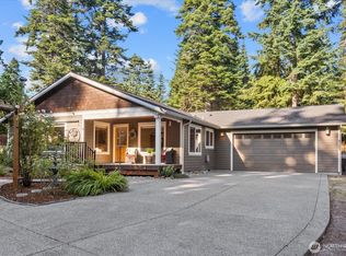 3123 Redwing Rd, Camano Island, WA 98282