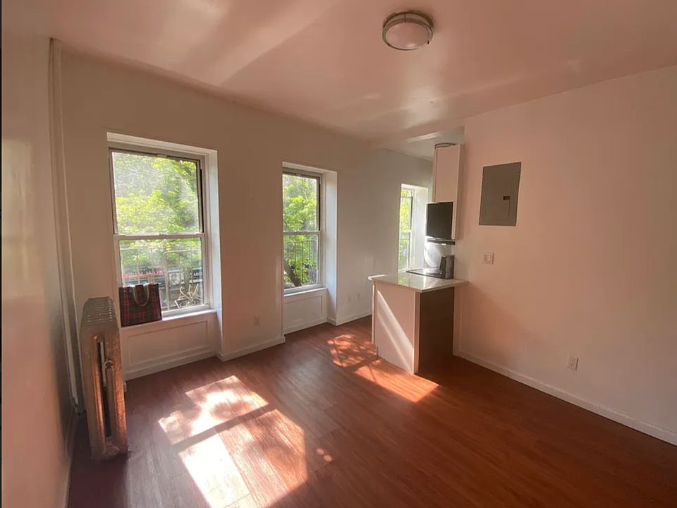 1st image of 665 Flatbush Ave APT 2A