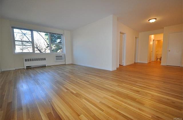 1st image of 1299 Palmer Ave APT 102